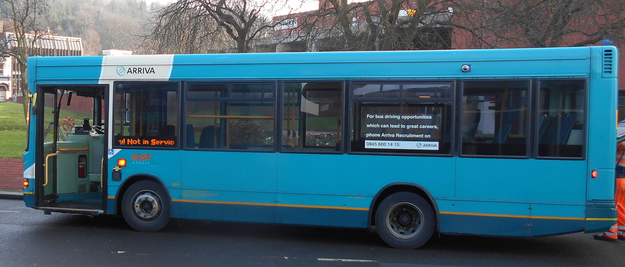 File:Arriva Kent & Surrey GN04UDJ (side), Chatham Bus Station, 23 January 2018 (cropped).jpg - Wikimedia Commons