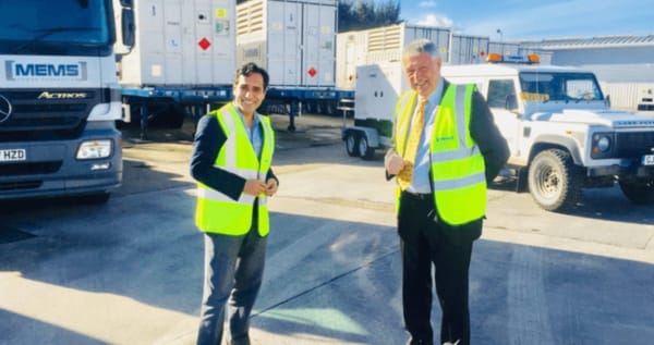 Donor gives Rehman Chishti money, Chishti supports development plans of donor